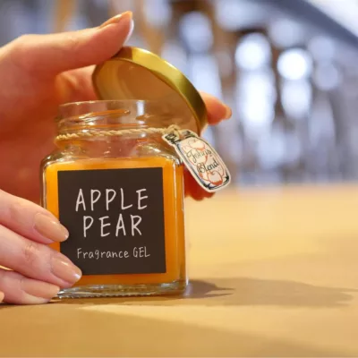 JOHN’S BLEND香氛膏青蘋洋梨135G【佳瑪】