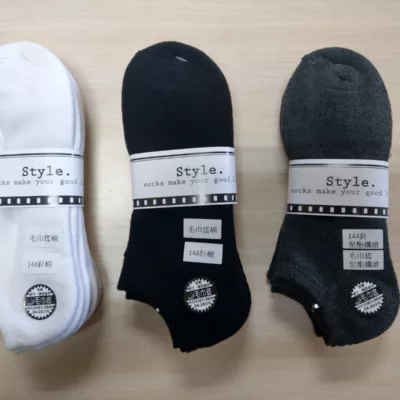 JM001 素面氣墊船型棉襪3入組 黑色/灰色/白色 24-26CM【佳瑪】黑色