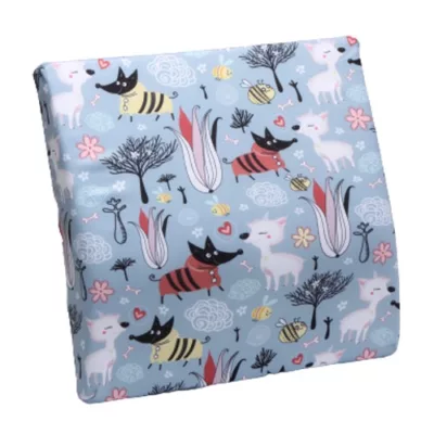 魔法童話抗菌記憶腰靠墊(小狐狸/小魔女) 37x37x8CM款式:小狐狸