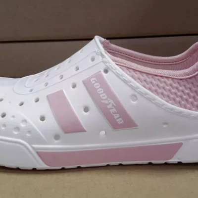 Goodyear女線條洞洞鞋白粉220GAWP22709【佳瑪】250