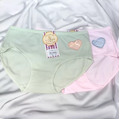 少女內褲 愛心滿點/白熊少女/甜系愛心/貓掌【佳瑪】內褲 棉內褲 舒適 三角褲 可愛內褲甜系愛心