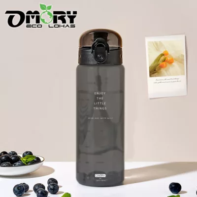 OMORY 直飲磨砂飲料瓶760mL 水瓶 彈蓋 韓系 學生必備 外出攜帶方便顏色:霧黑
